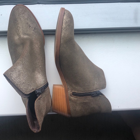 Ankle Boots - Picture 2 of 4